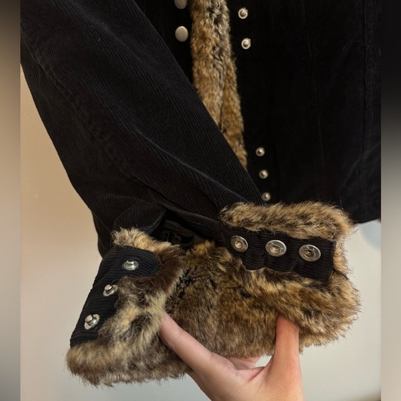 Y2K Disney Grunge Mickey Black Baddie Corduroy Faux Fur EGirl Jacket Small - Picture 8 of 12